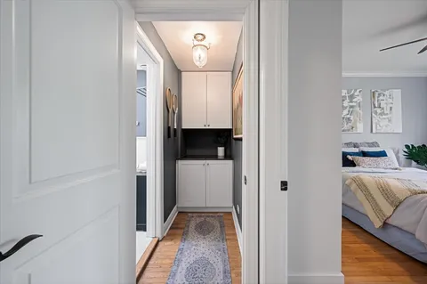 $619,000 | 609 West Stratford Place, Unit 3B, Chicago, IL 60657