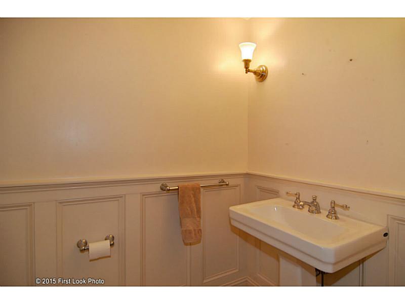 3 Deer Run Cranston, RI 02921 - Photo 7 of 25 Bathroom. POWDER ROOM/ LAVETTE 1ST FLOOR.
