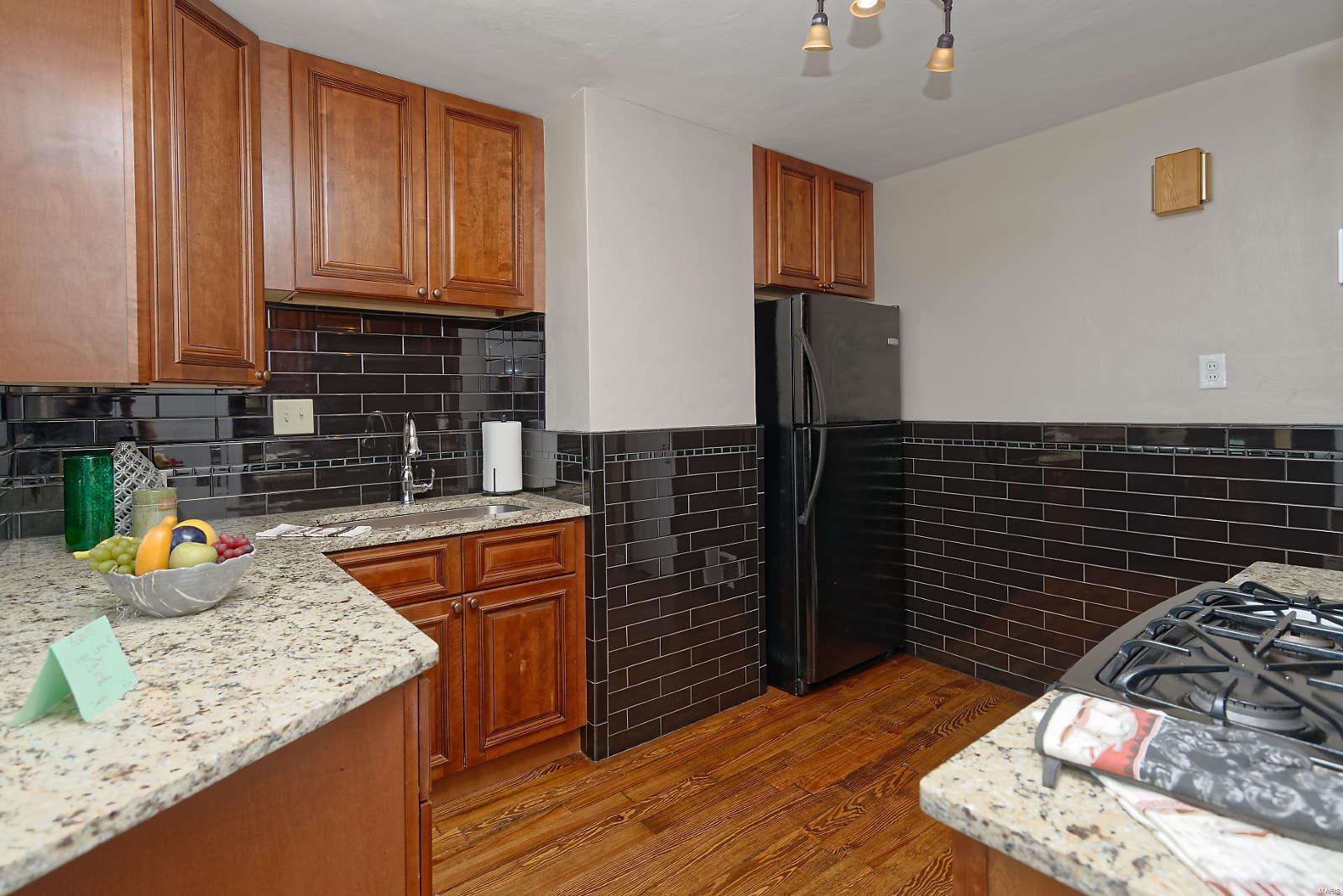 710 Reed Avenue St. Louis, MO 63125 - Photo 4 of 31 Gallery Image 4