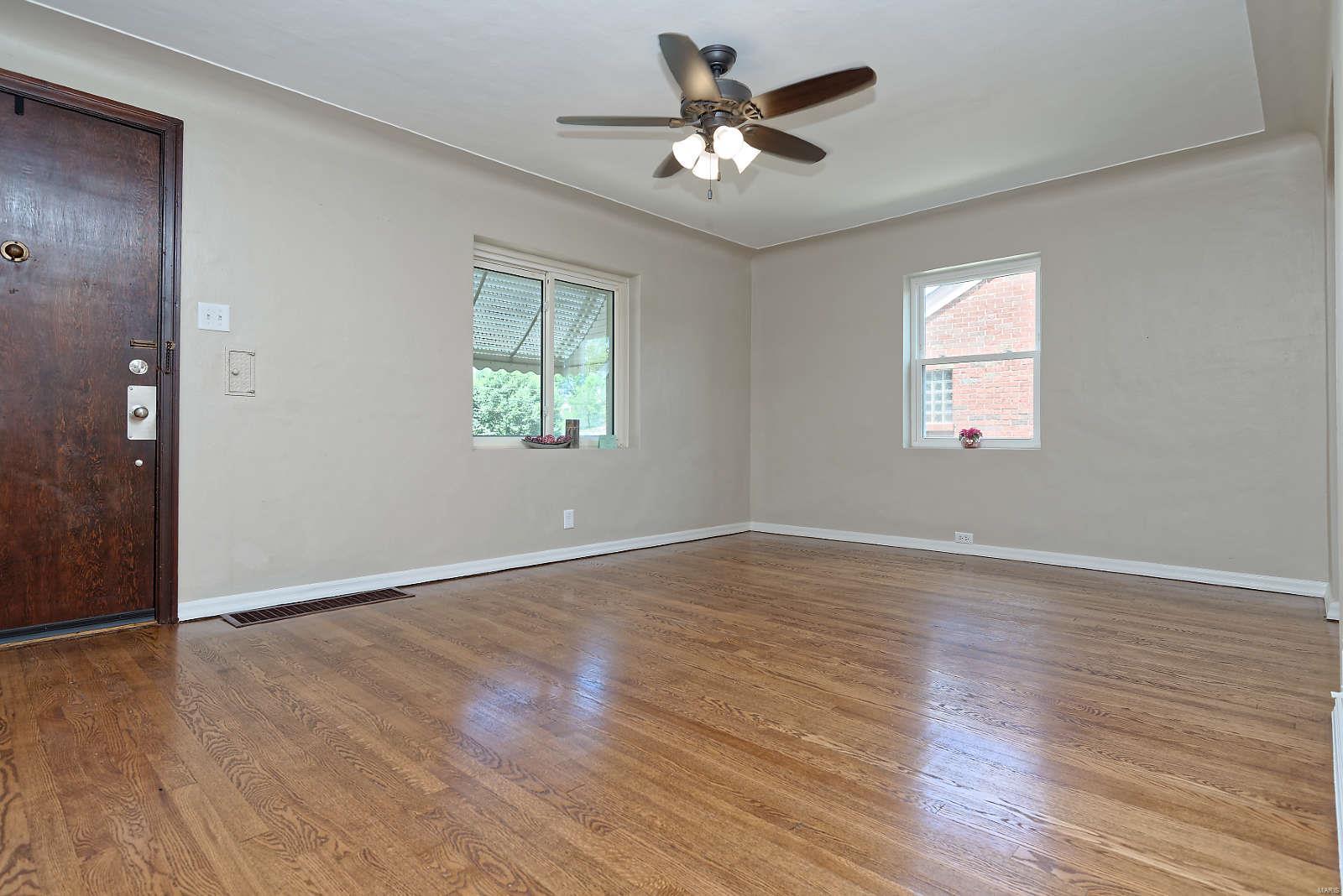 710 Reed Avenue St. Louis, MO 63125 - Photo 6 of 31 Gallery Image 6