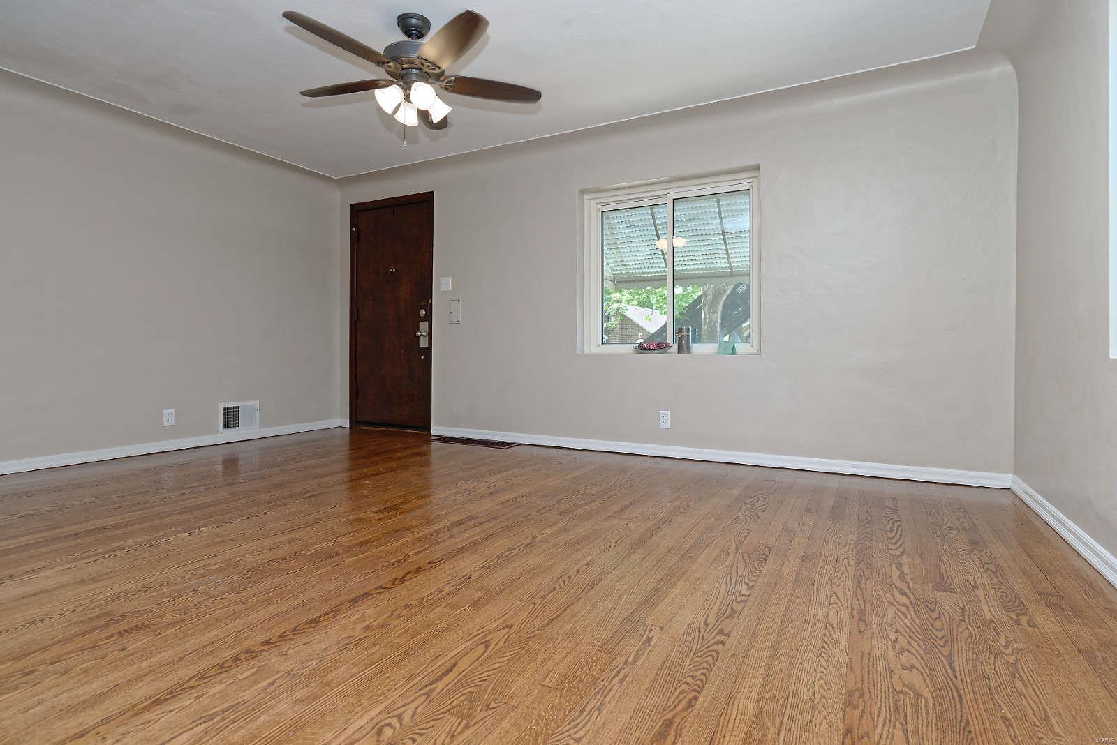 710 Reed Avenue St. Louis, MO 63125 - Photo 7 of 31 Gallery Image 7