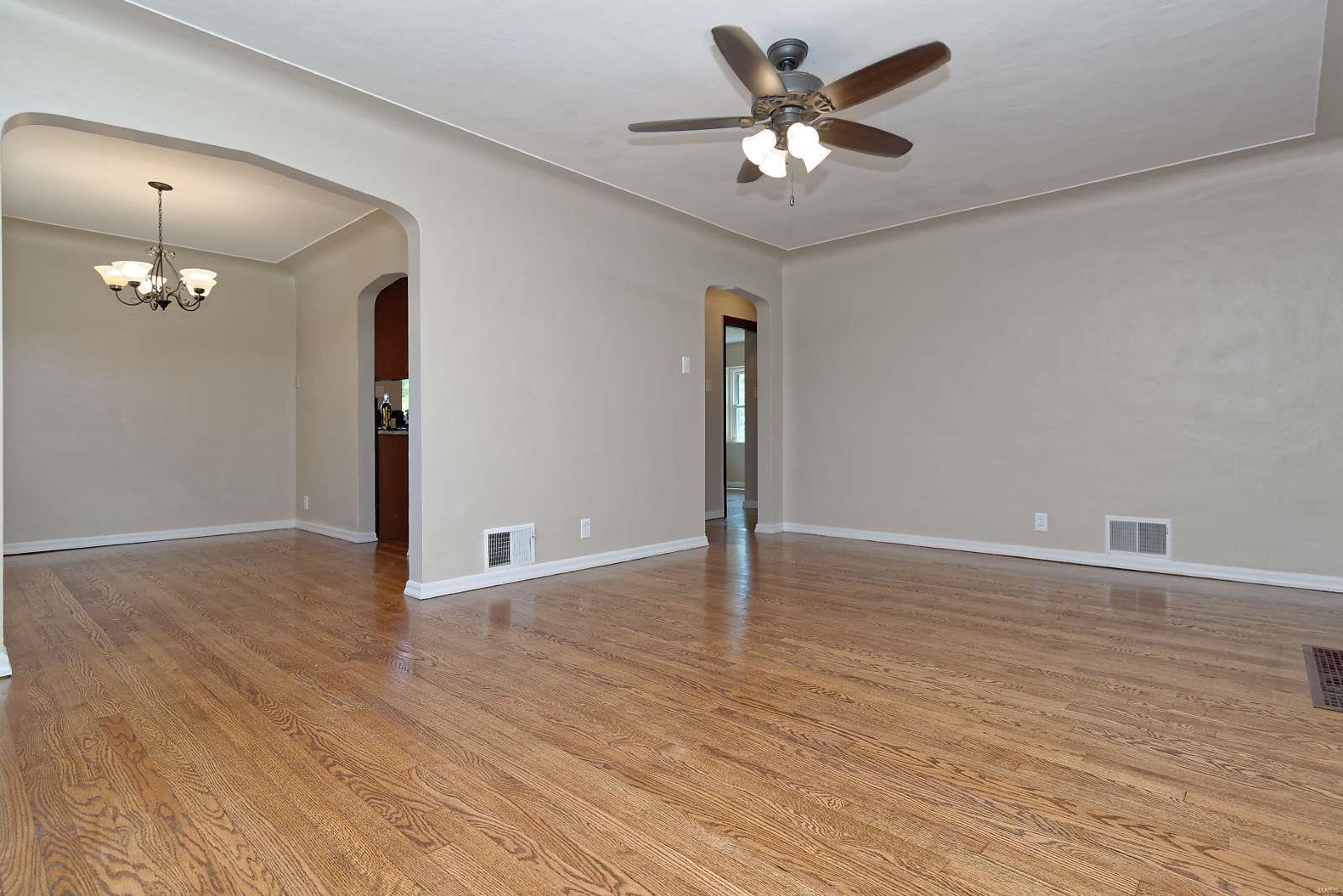 710 Reed Avenue St. Louis, MO 63125 - Photo 9 of 31 Gallery Image 9
