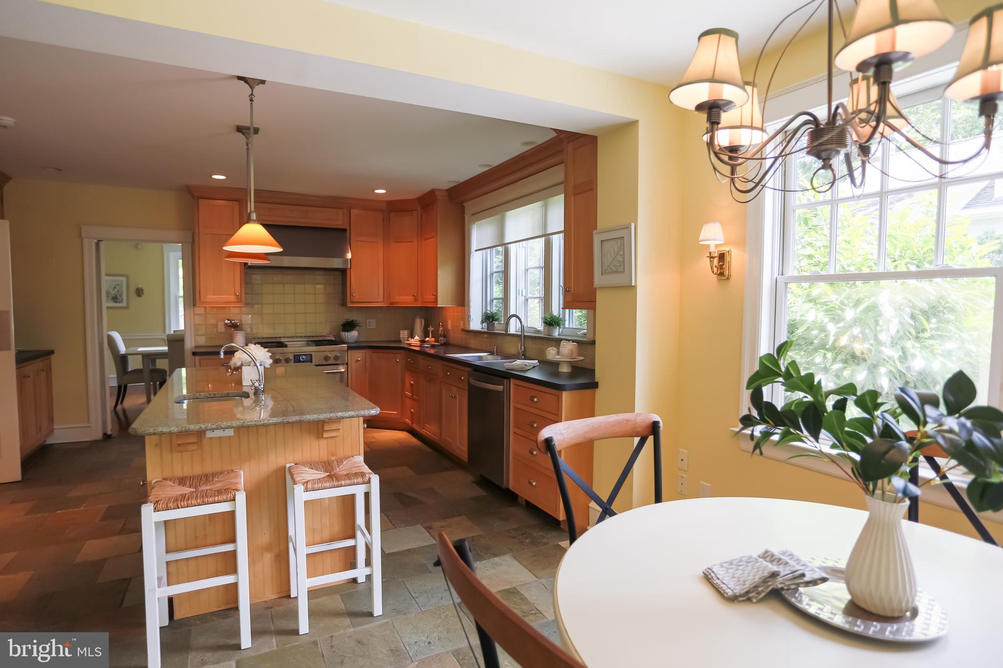 486 St Davids Avenue Wayne, PA 19087 - Photo 15 of 54