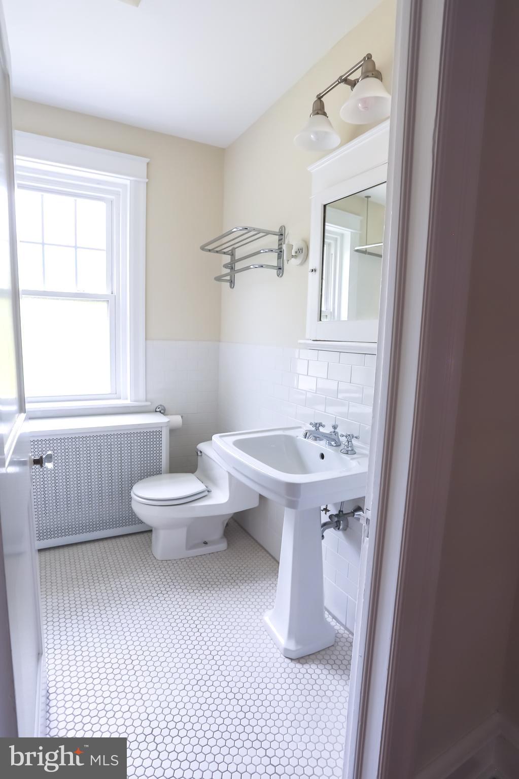 486 St Davids Avenue Wayne, PA 19087 - Photo 35 of 54