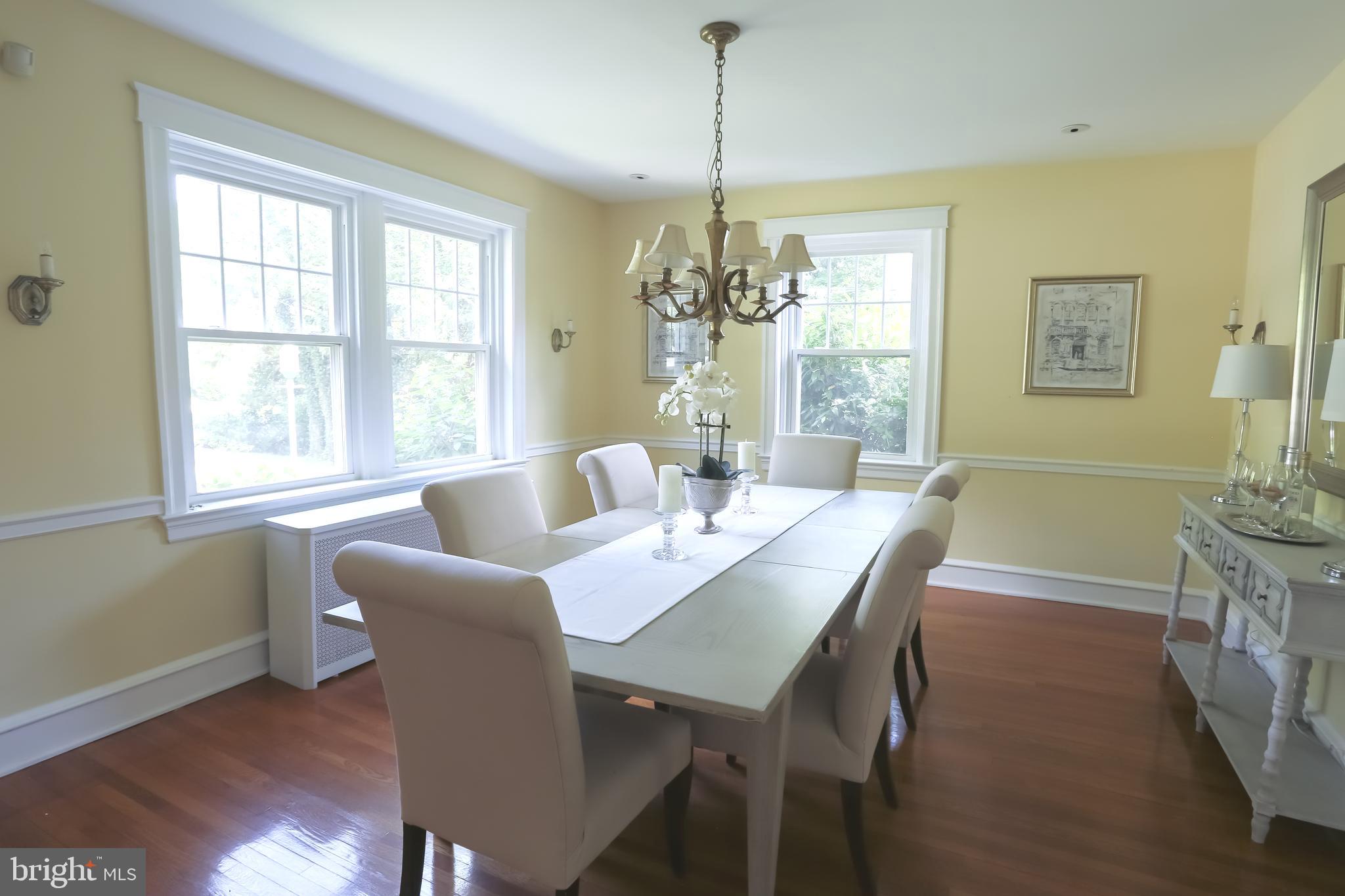 486 St Davids Avenue Wayne, PA 19087 - Photo 7 of 54