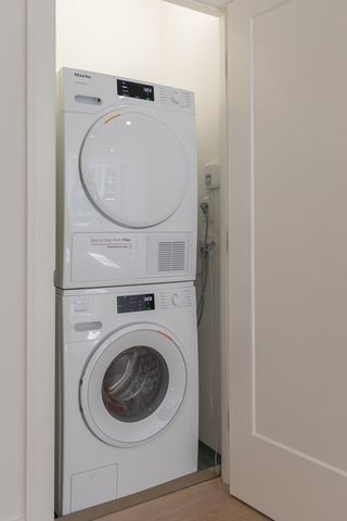 $1,089,000 | 563 Columbus Avenue, Unit PH, Boston, MA 02118