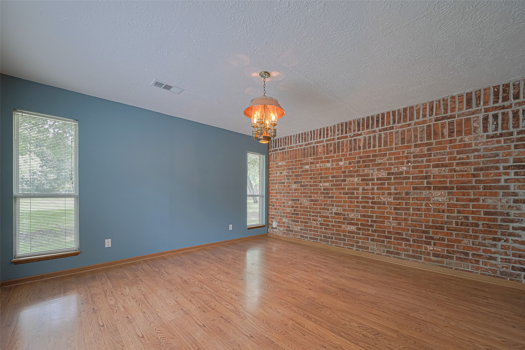 144 Pin Oak Lane Hempstead, TX 77445 - Photo 18 of 50