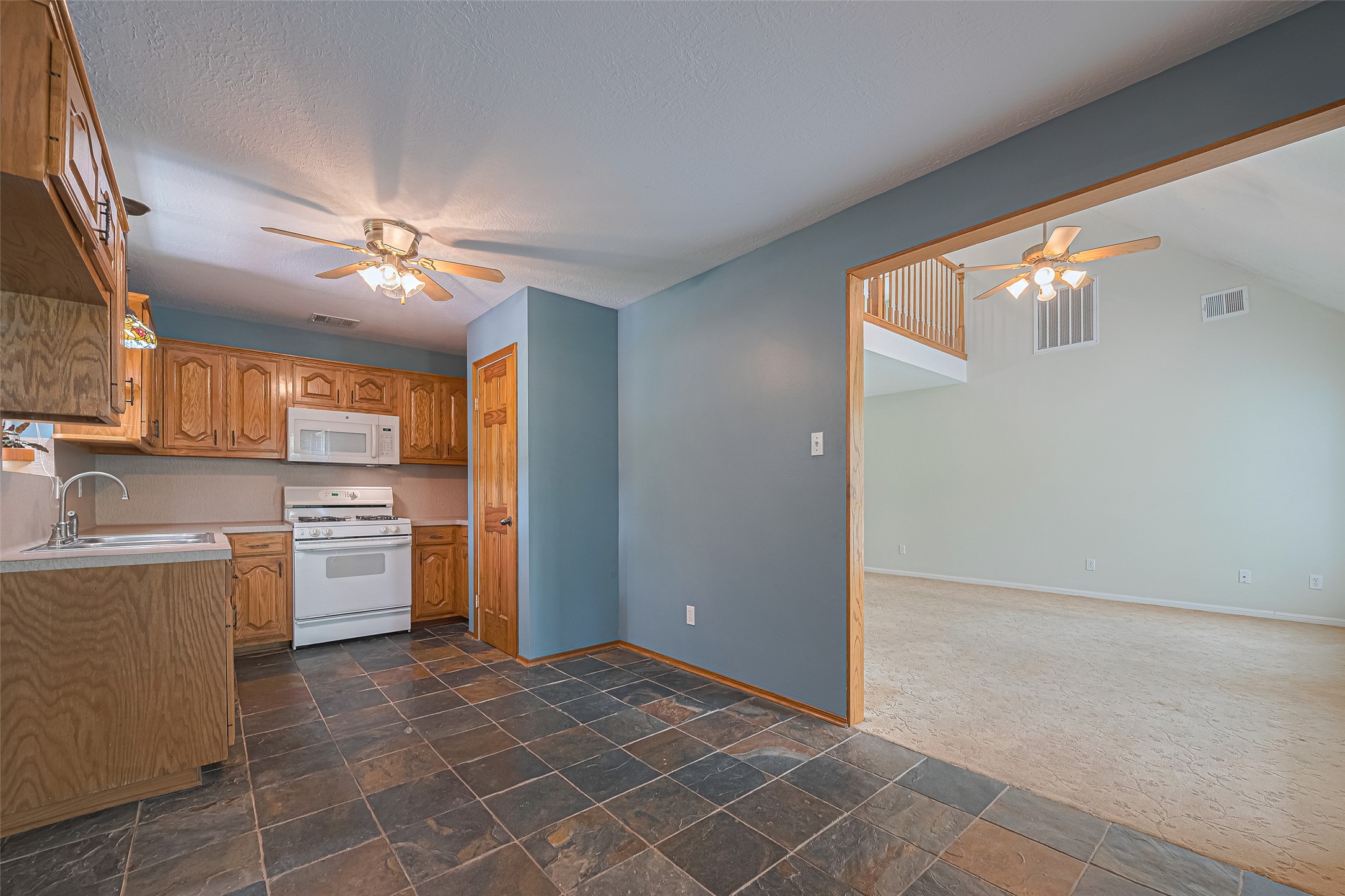 144 Pin Oak Lane Hempstead, TX 77445 - Photo 22 of 50