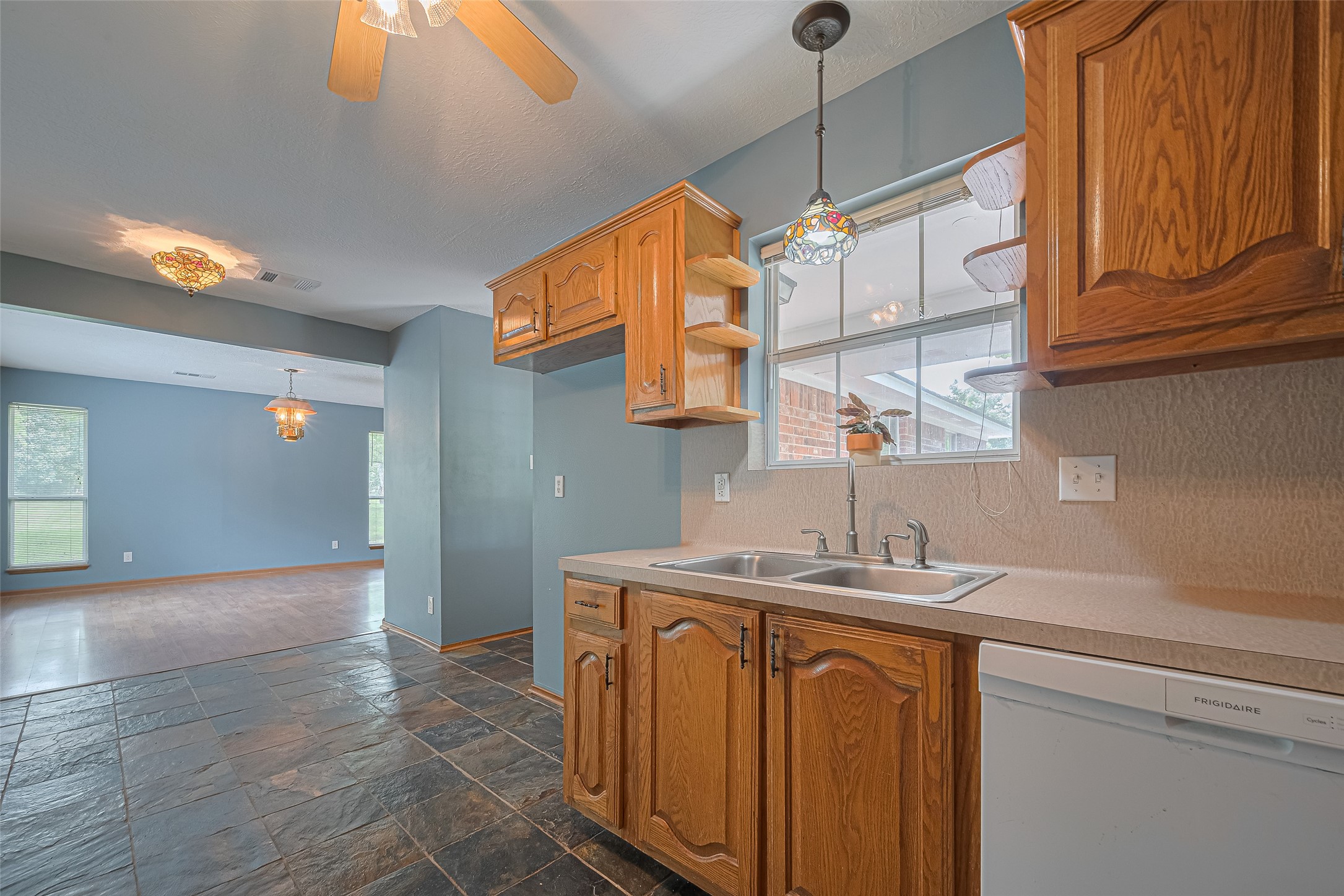 144 Pin Oak Lane Hempstead, TX 77445 - Photo 24 of 50