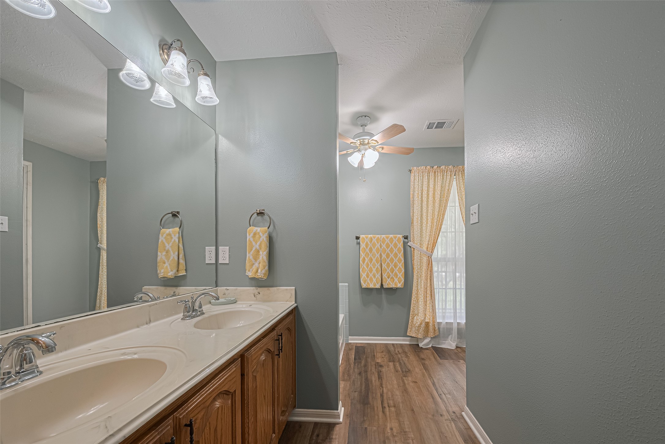 144 Pin Oak Lane Hempstead, TX 77445 - Photo 30 of 50