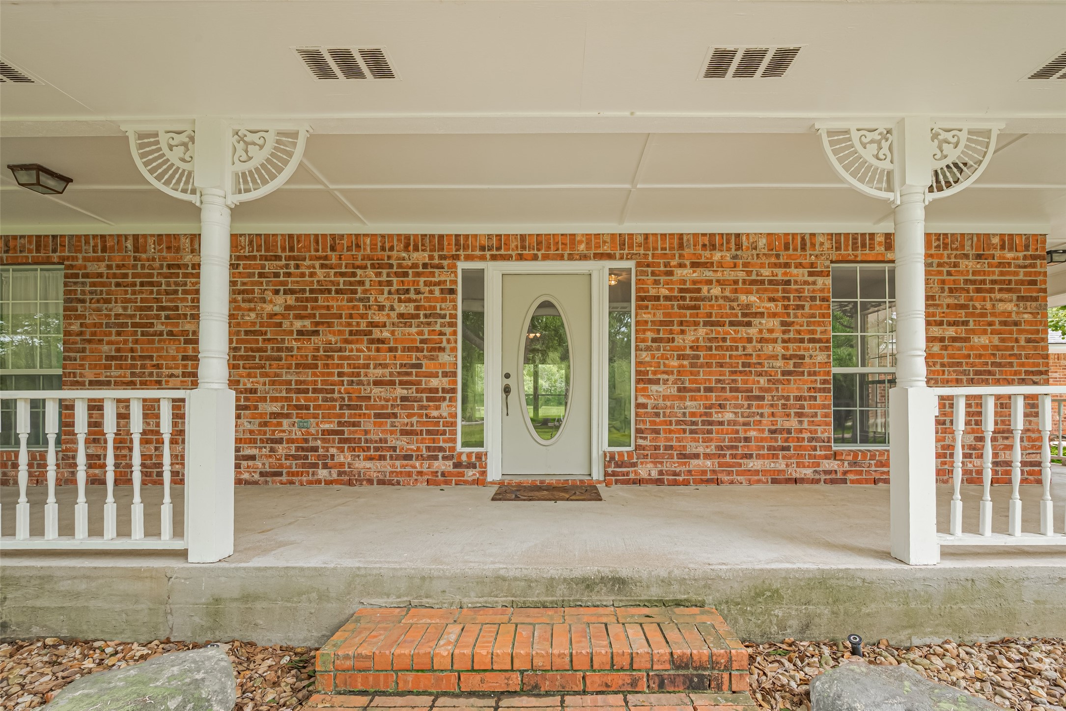 144 Pin Oak Lane Hempstead, TX 77445 - Photo 3 of 50