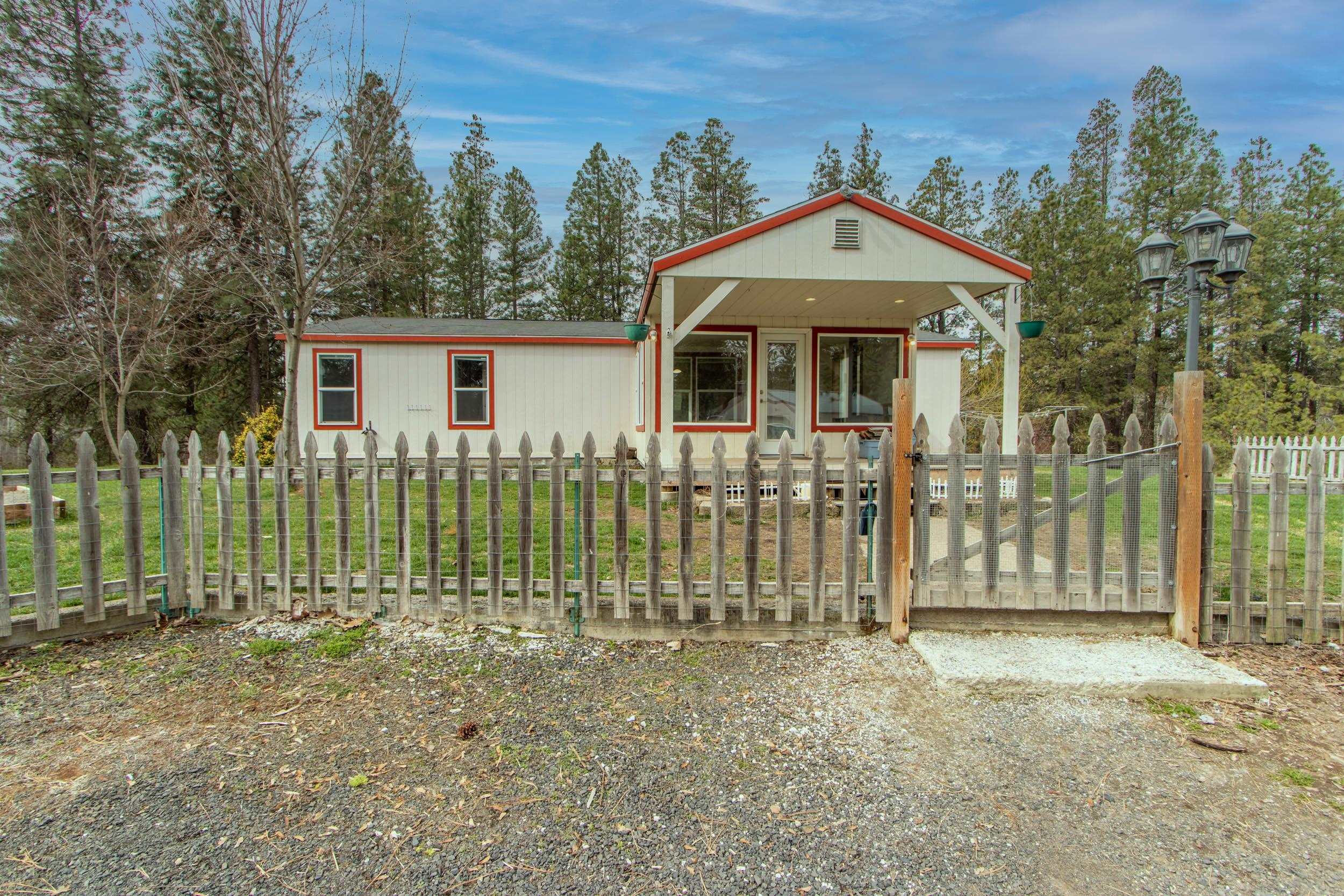 15114 South Carstens Road Edwall, WA 99008 - Photo 3 of 40