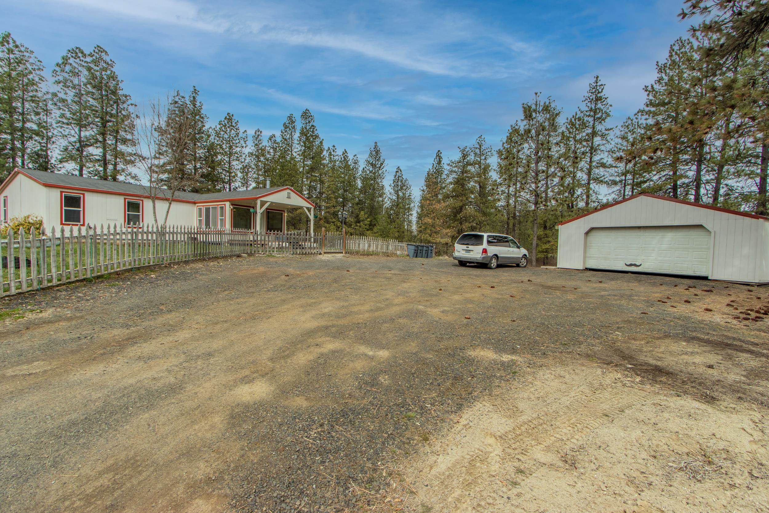 15114 South Carstens Road Edwall, WA 99008 - Photo 5 of 40