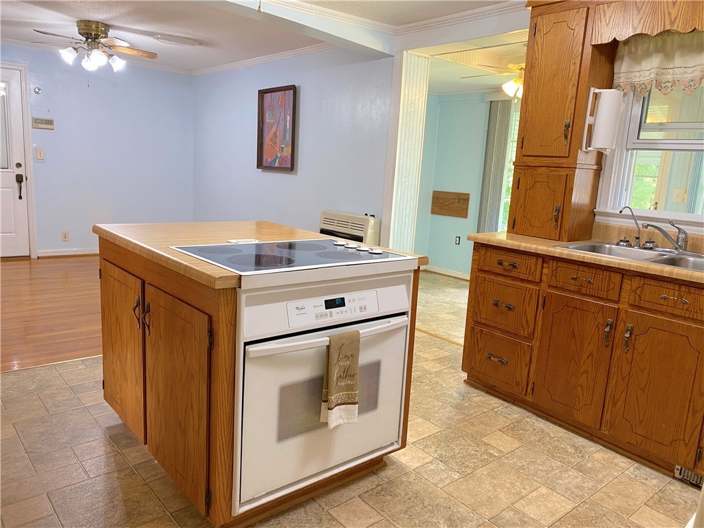 786 West Union Road West Union, SC 29696 - Photo 9 of 31 Gallery Image 9