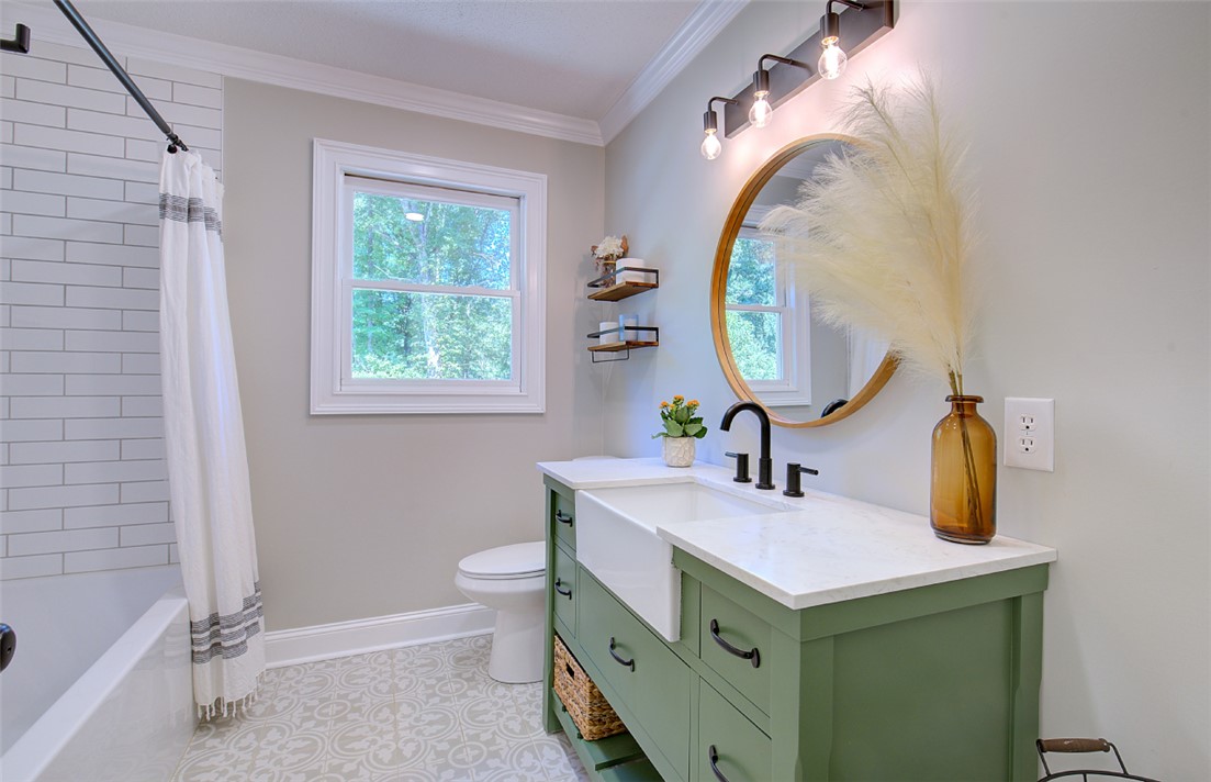 409 Hood Road Greenville, SC 29611 - Photo 25 of 49 Gallery Image 25