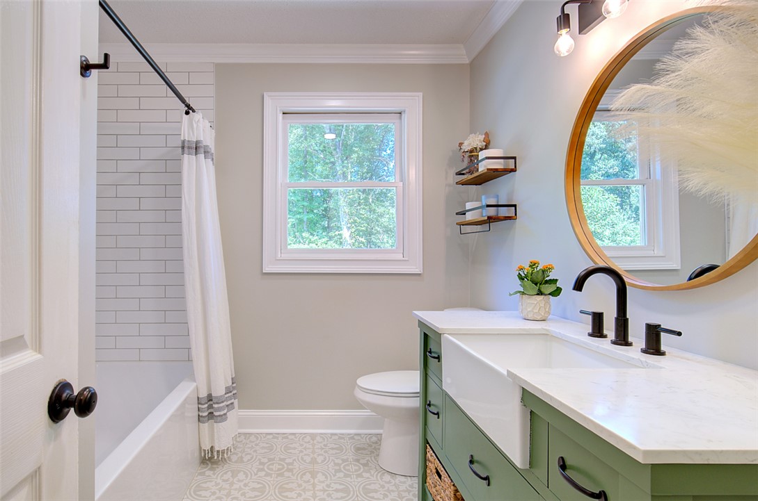 409 Hood Road Greenville, SC 29611 - Photo 26 of 49 Gallery Image 26