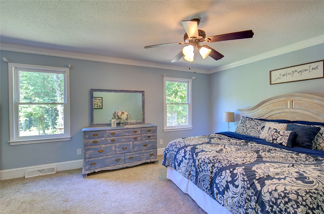 409 Hood Road Greenville, SC 29611 - Photo 30 of 49 Gallery Image 30