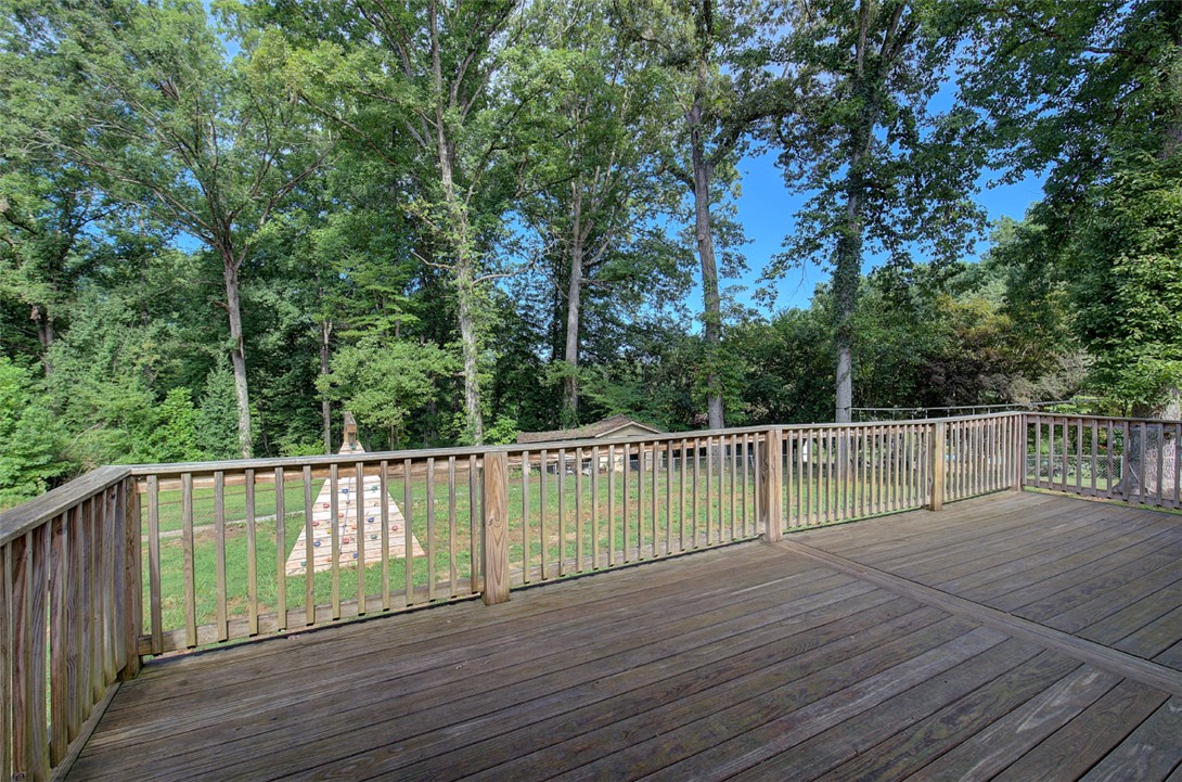 409 Hood Road Greenville, SC 29611 - Photo 44 of 49 Gallery Image 44