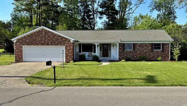 $262,500 | 714 Brett Cabel Road, Washington, IN 47501