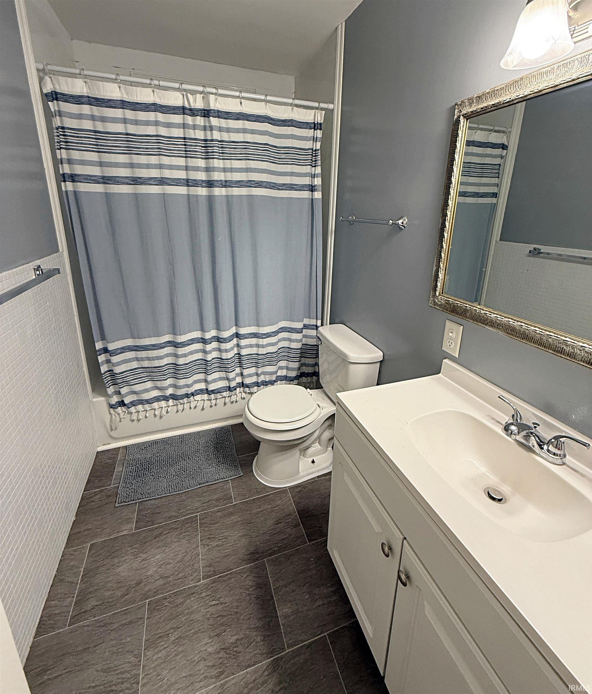 714 Brett Cabel Road Washington, IN 47501 - Photo 18 of 29