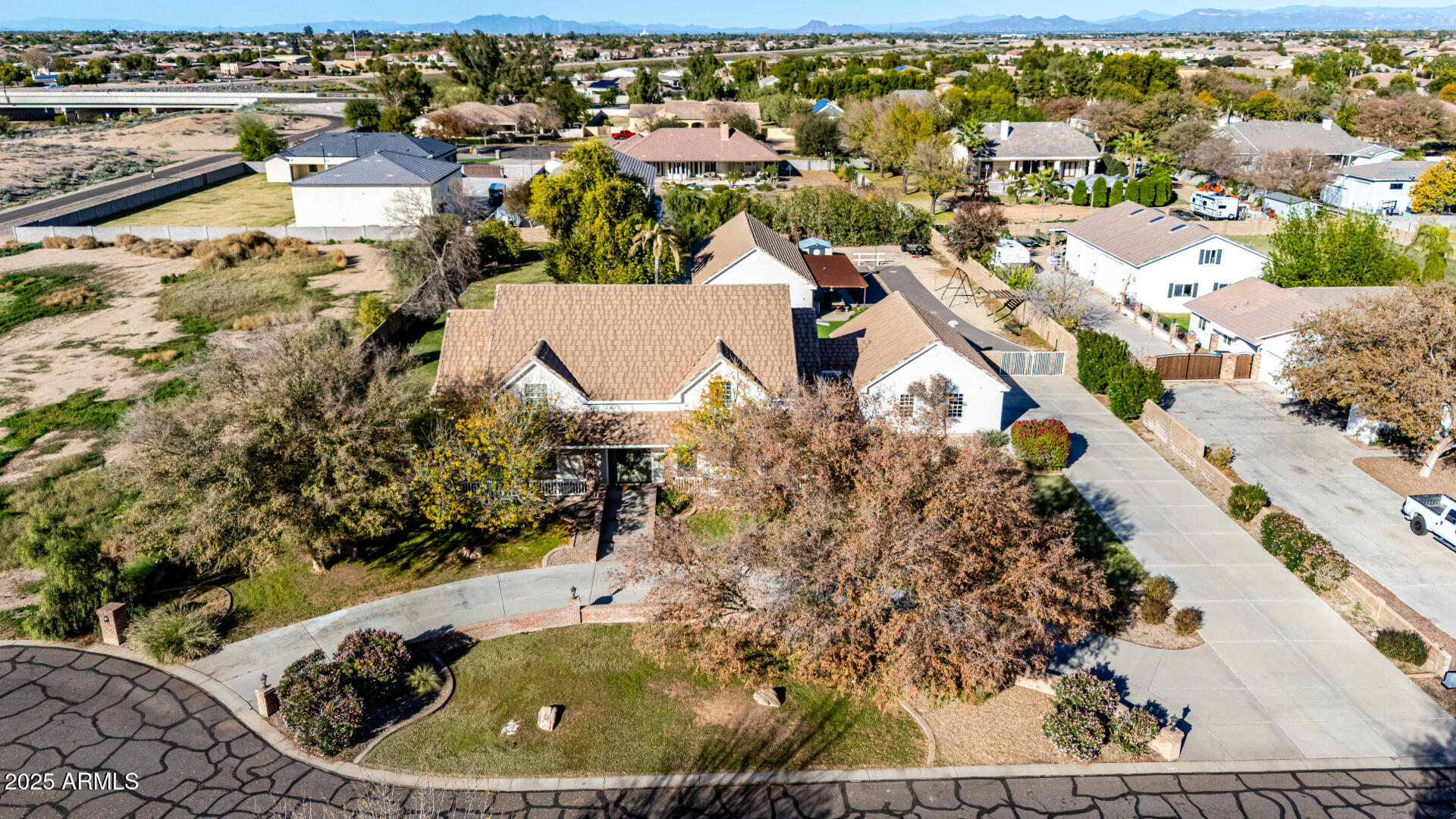 2552 East Ridgewood Lane Gilbert, AZ 85298 - Photo 73 of 78
