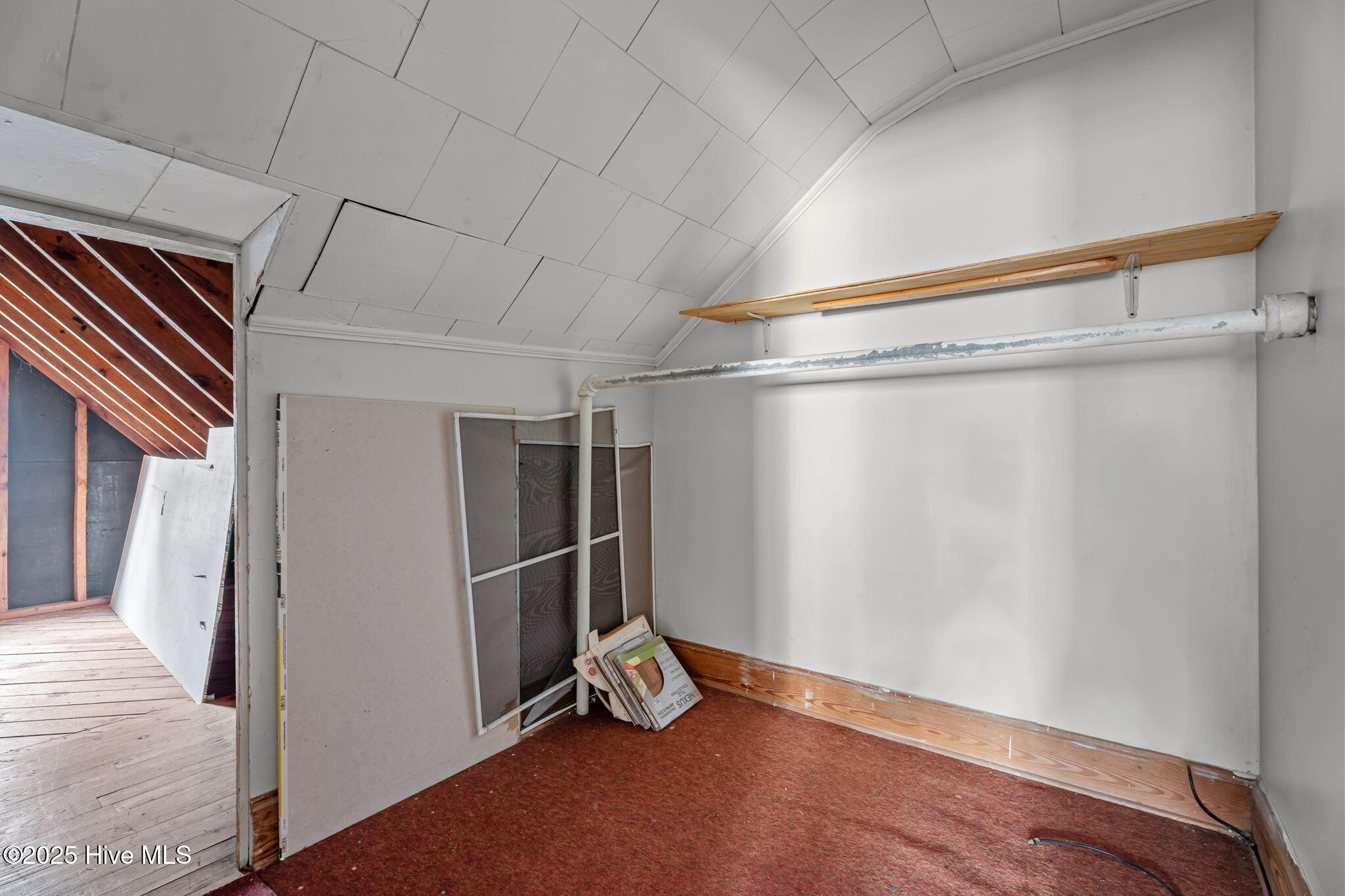 901 Leggett Road Rocky Mount, NC 27801 - Photo 36 of 41 Walk In Closet