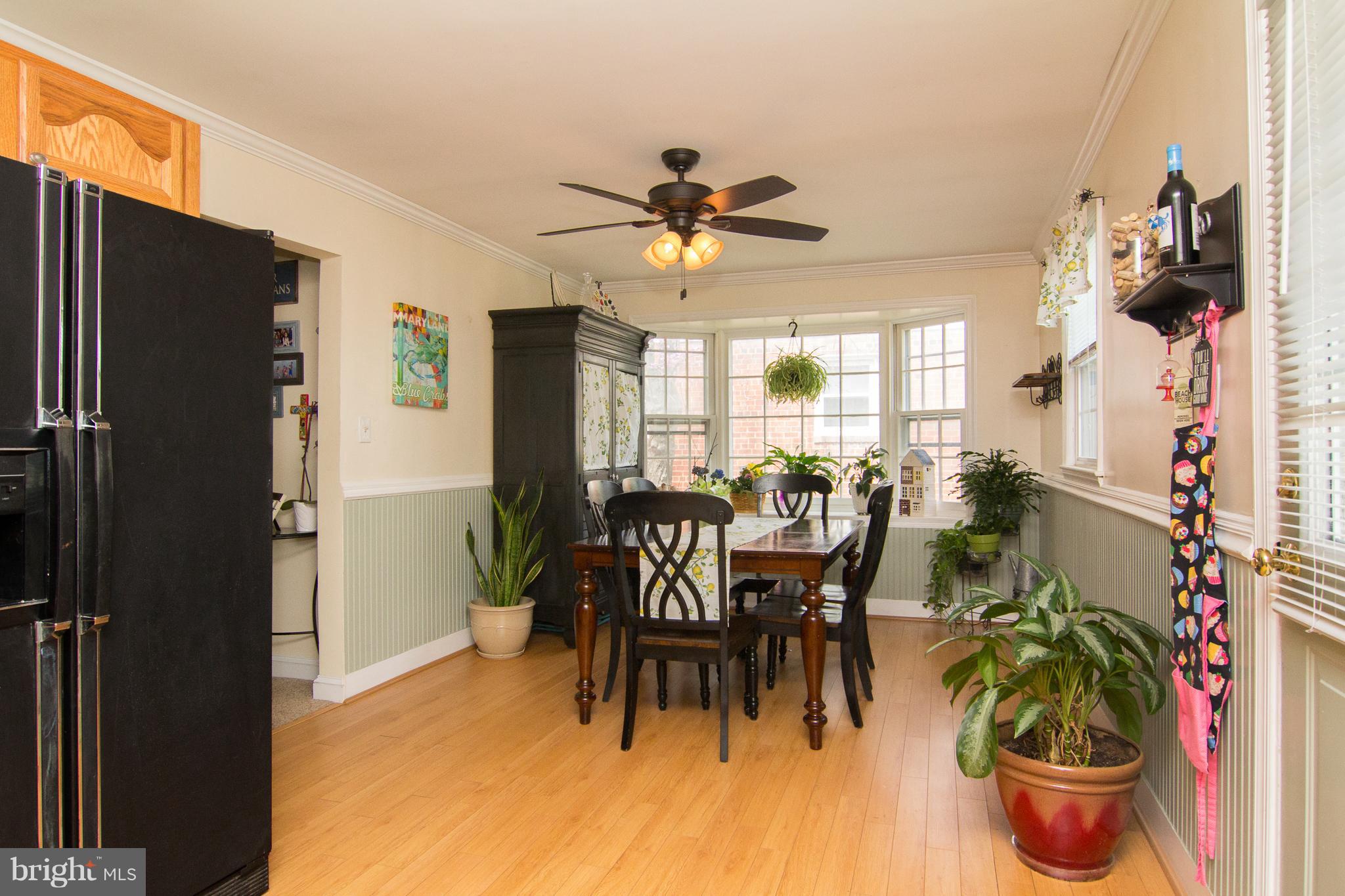 10505 Lester Street Silver Spring, MD 20902 - Photo 4 of 30 Re-done eat in kitchen!