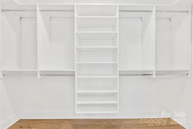 $608,000 | 1871 Lynmore Drive, Sherrills Ford, NC 28673