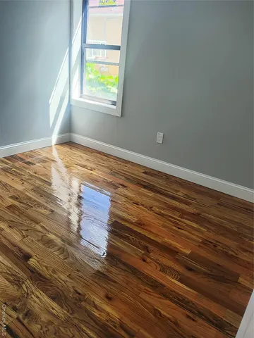 $859,000 | 132-25 Ruby Street | Lindenwood