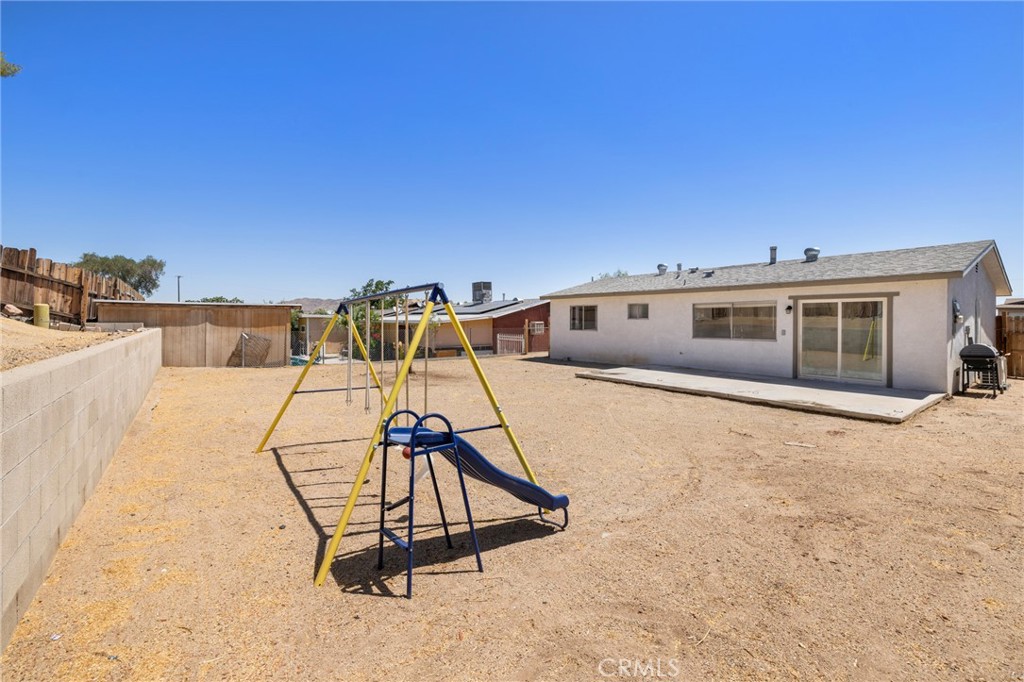 308 Forest Barstow, CA 92311 - Photo 17 of 17