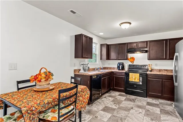 $310,000 | 1715 Ransom Trace Court, Winston-Salem, NC 27106