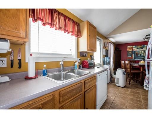 159 Morrison Road Taunton, MA 02718 - Photo 3 of 28