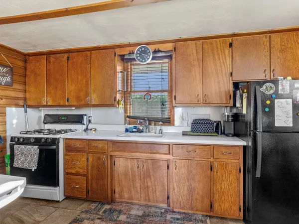 $300,000 | 8923 Twin Harbors Road, Sturgeon Bay, WI 54235
