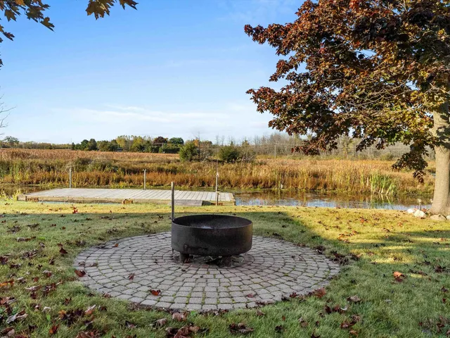 $425,000 | 8923 Twin Harbors Road, Sturgeon Bay, WI 54235