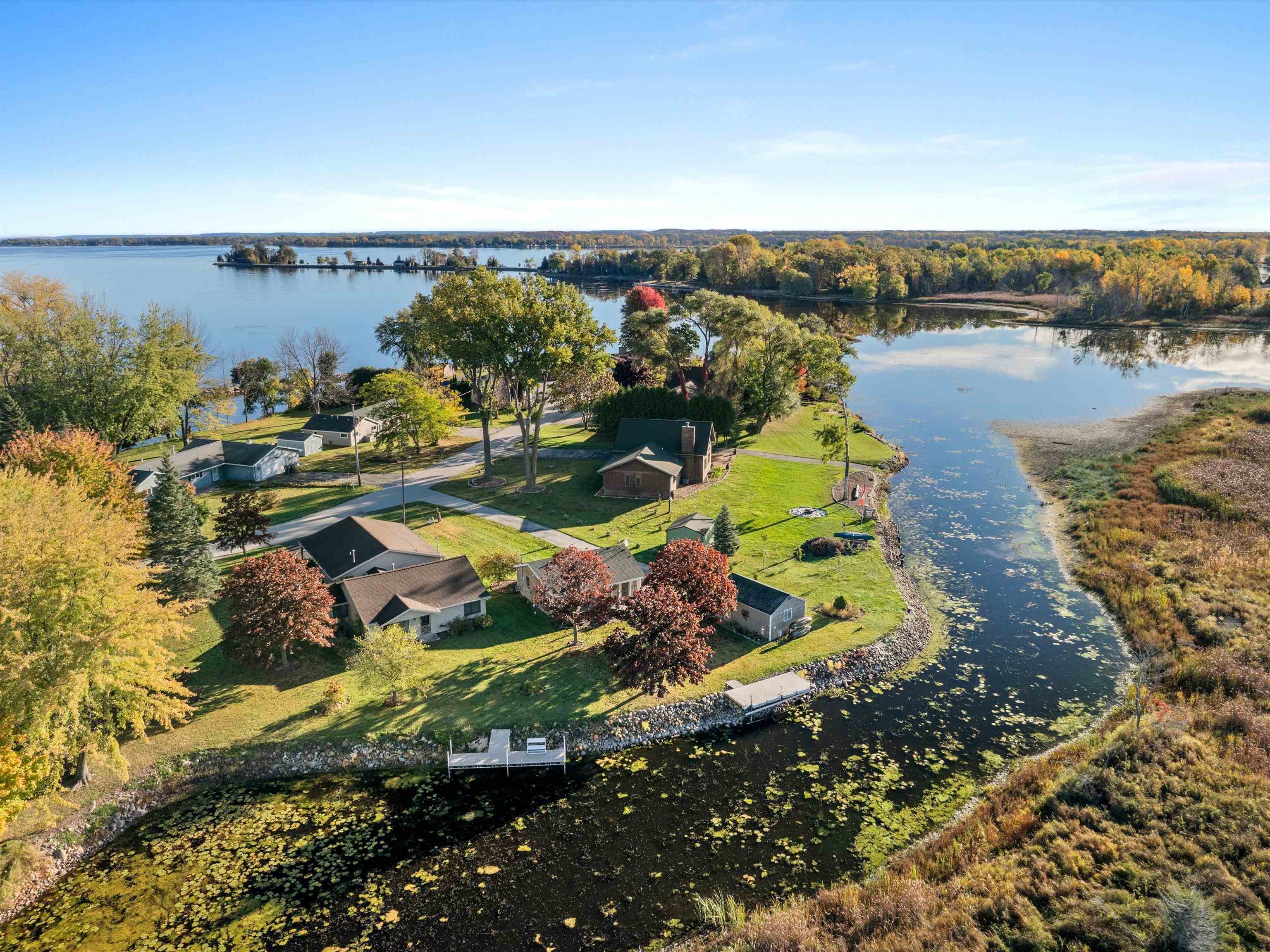 8923 Twin Harbors Road Sturgeon Bay, WI 54235 - Photo 3 of 21