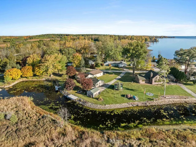 $425,000 | 8923 Twin Harbors Road, Sturgeon Bay, WI 54235