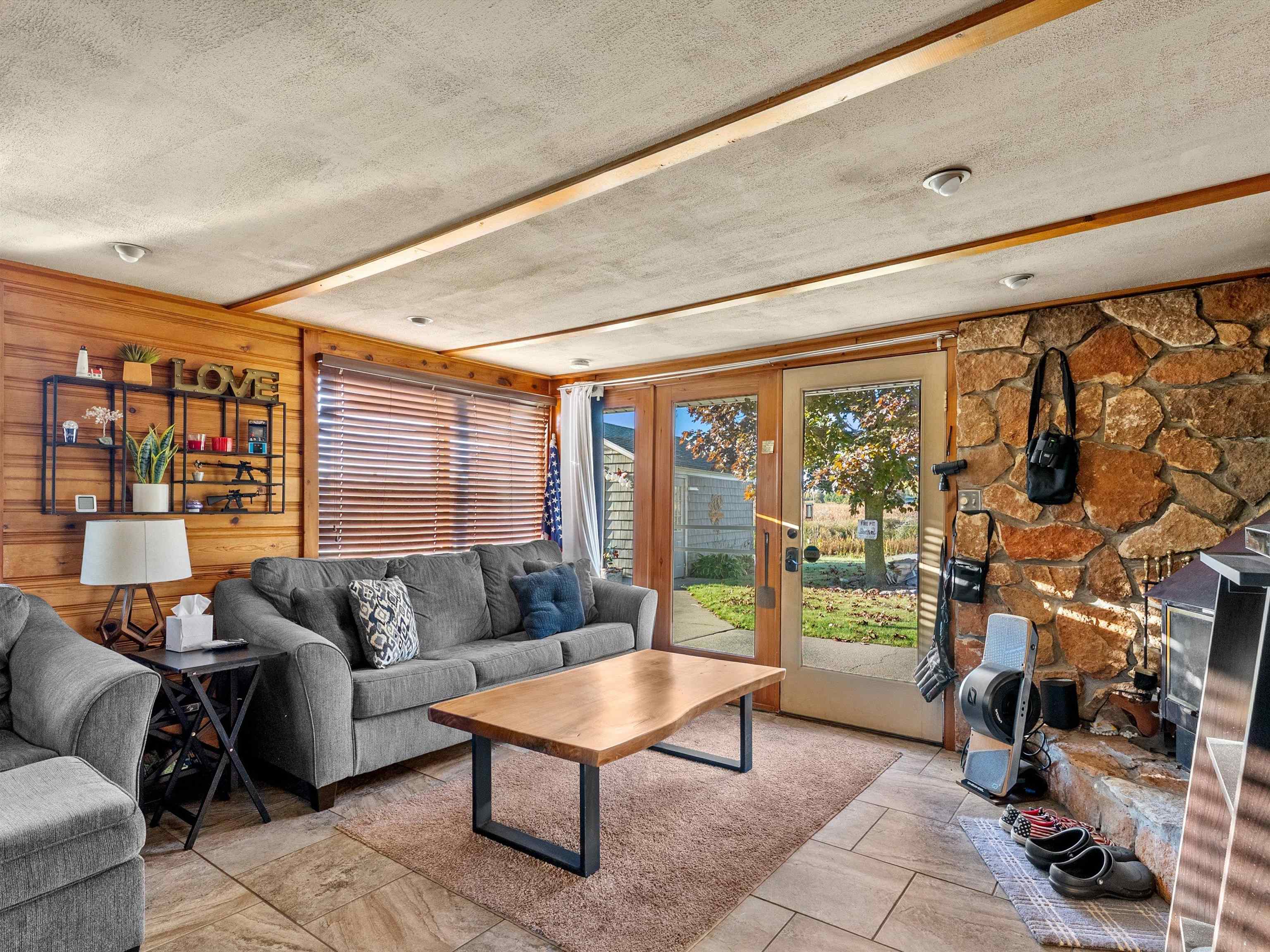 8923 Twin Harbors Road Sturgeon Bay, WI 54235 - Photo 7 of 21