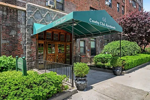 $349,000 | 68 East Hartsdale Avenue, Unit 2L, Hartsdale, NY 10530