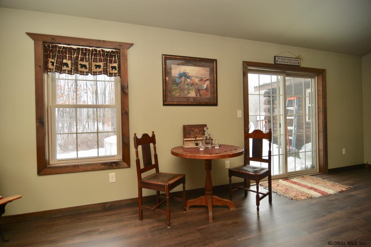 326 Midline Road Amsterdam, NY 12010 - Photo 13 of 53 Photo 13