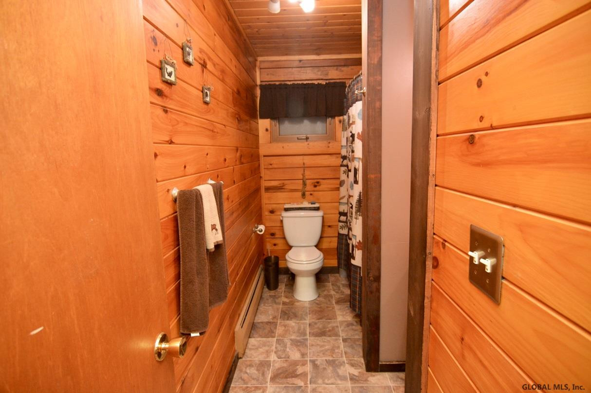 326 Midline Road Amsterdam, NY 12010 - Photo 29 of 53 Photo 29
