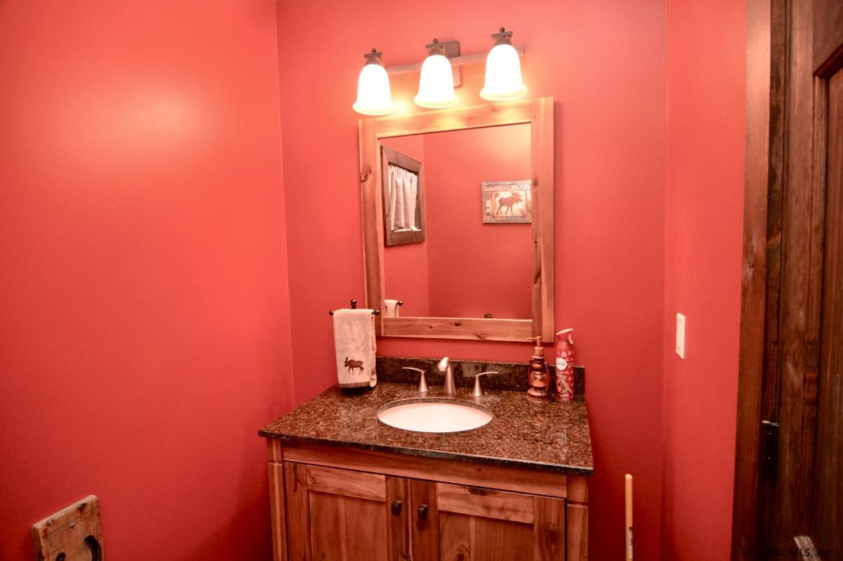 326 Midline Road Amsterdam, NY 12010 - Photo 35 of 53 Photo 35