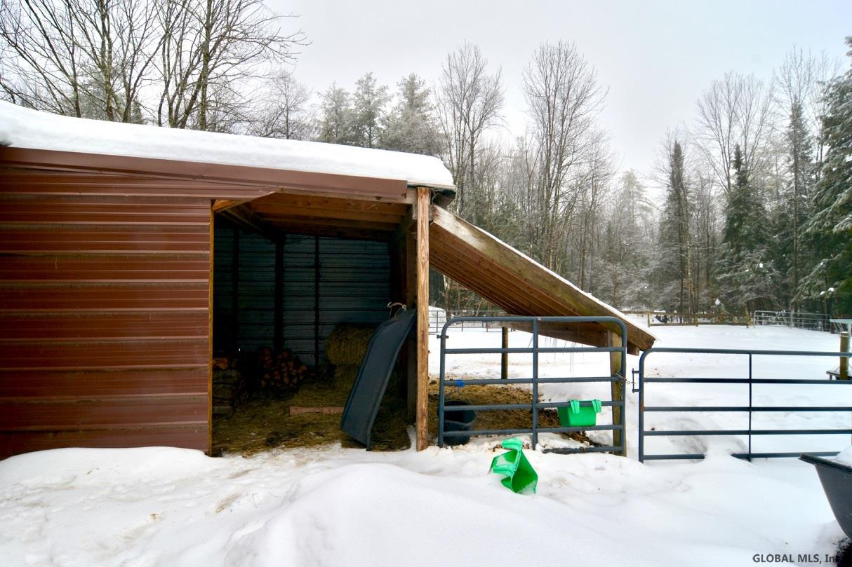 326 Midline Road Amsterdam, NY 12010 - Photo 46 of 53 Photo 47