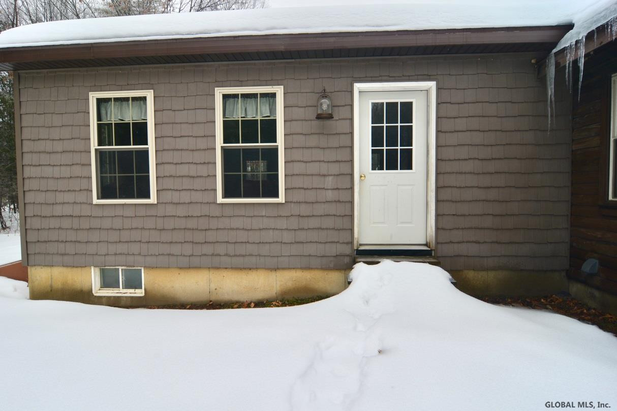326 Midline Road Amsterdam, NY 12010 - Photo 51 of 53 Photo 52