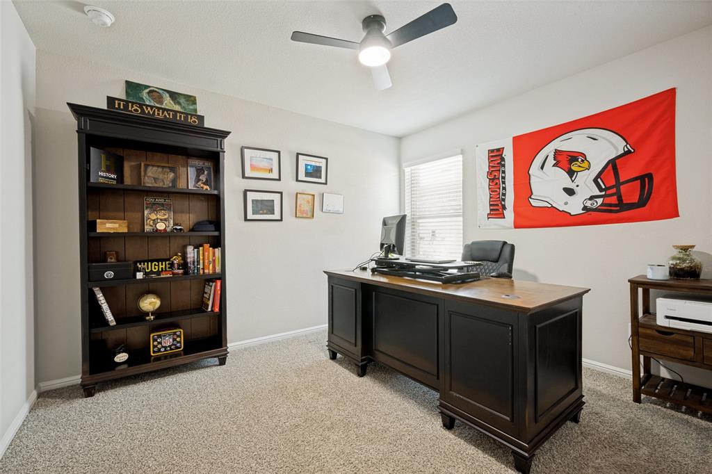 5529 Legends Way Krum, TX 76249 - Photo 21 of 27 Gallery Image 21