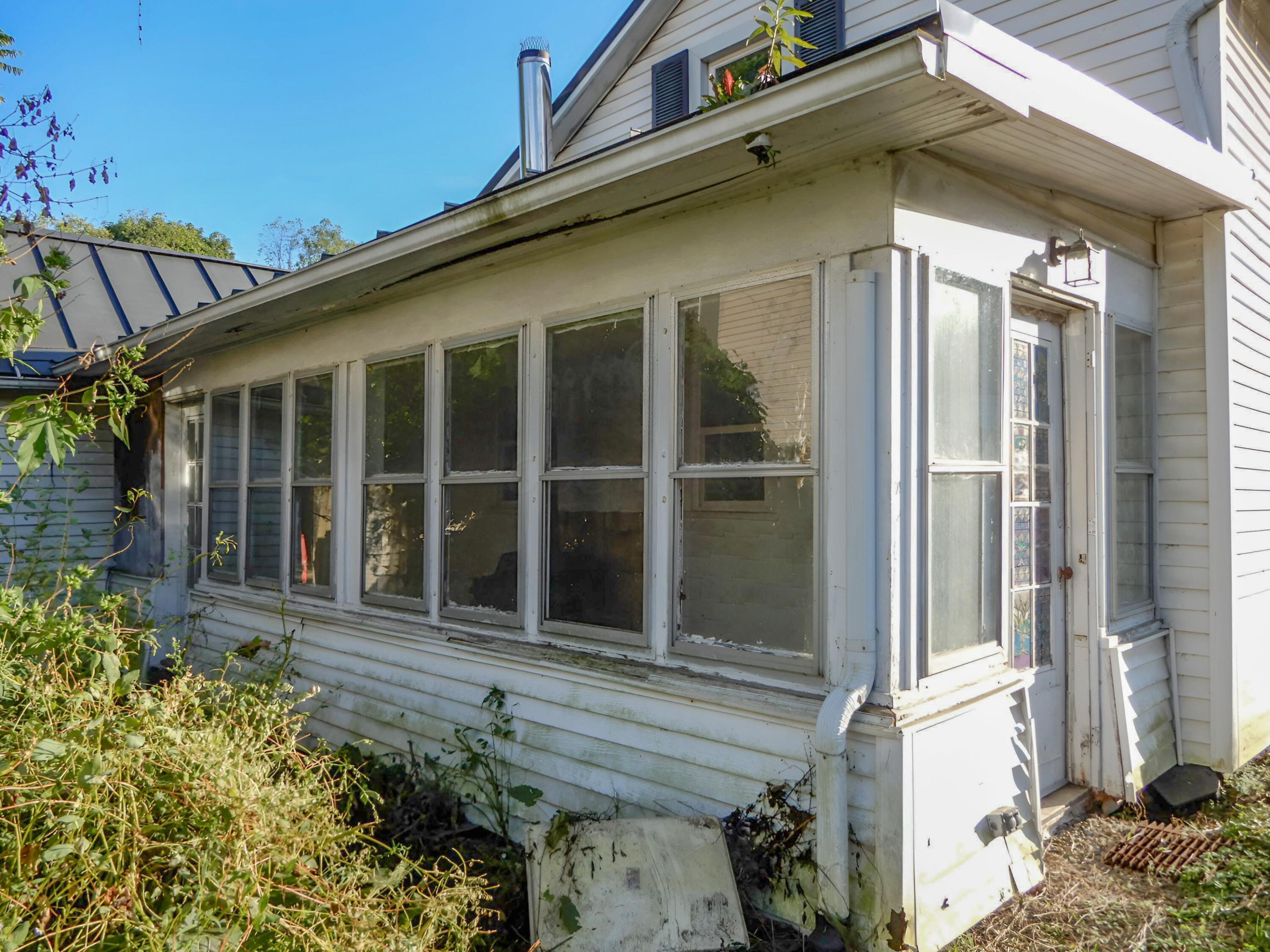 7096 Columbus Road Mount Vernon, OH 43050 - Photo 3 of 23 2026-09-15 001 006