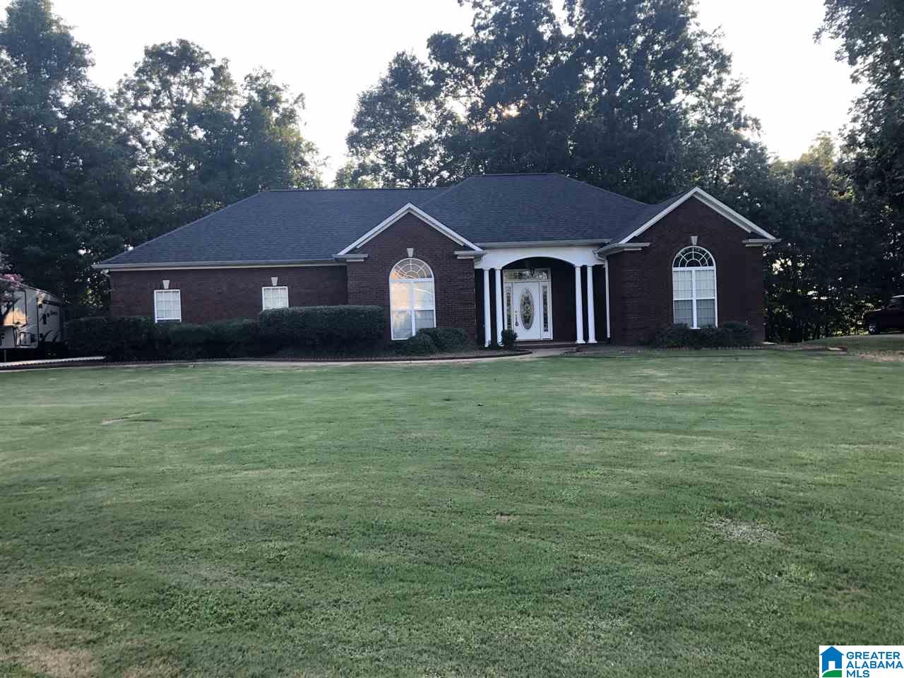 210 Ellington Way Riverside, AL 35135 - Photo 2 of 21