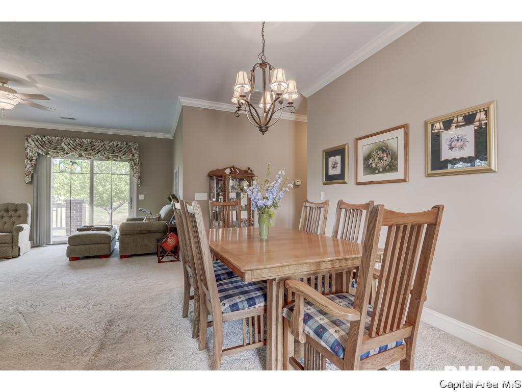 807 Colorado Court Springfield, IL 62711 - Photo 14 of 33