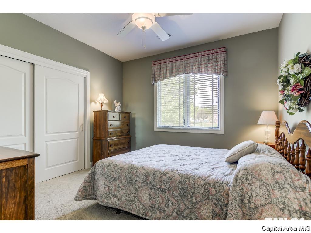 807 Colorado Court Springfield, IL 62711 - Photo 24 of 33