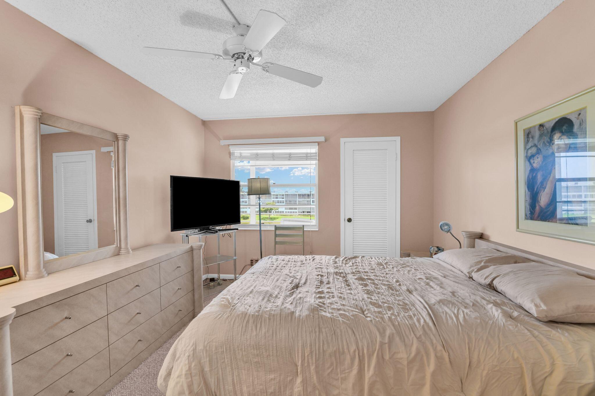 4053 Wolverton C Boca Raton, FL 33434 - Photo 33 of 55 4053 Wolverton C pic 25