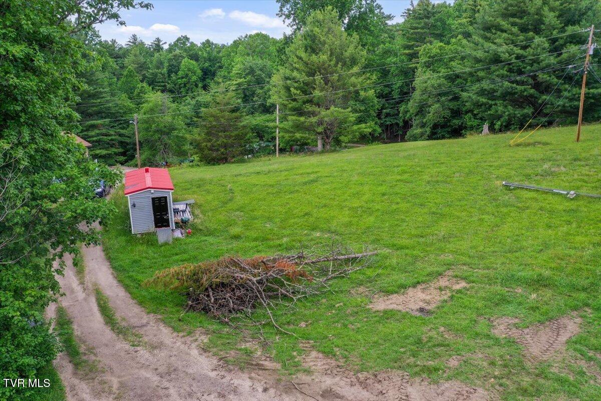 1258 Hawkins Road Laurel Bloomery, TN 37680 - Photo 20 of 29 20-DJI_0218